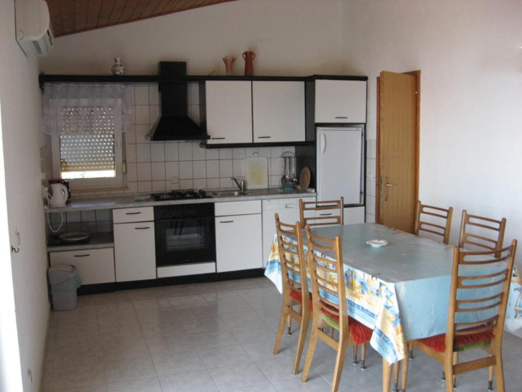 Apartments Bilic Nemira Omiš Exterior foto